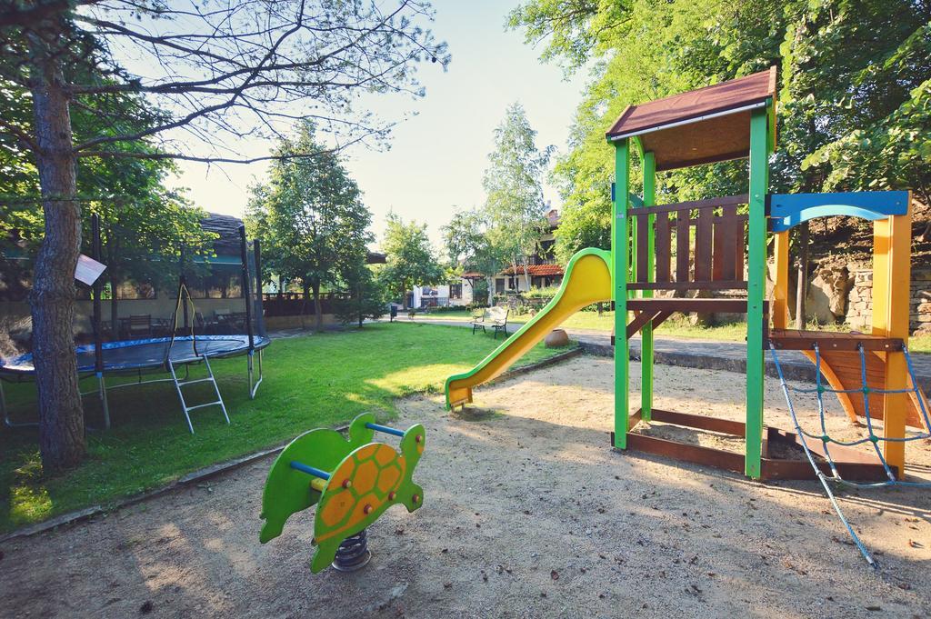 Family Hotel Fenerite ガブロヴォ エクステリア 写真