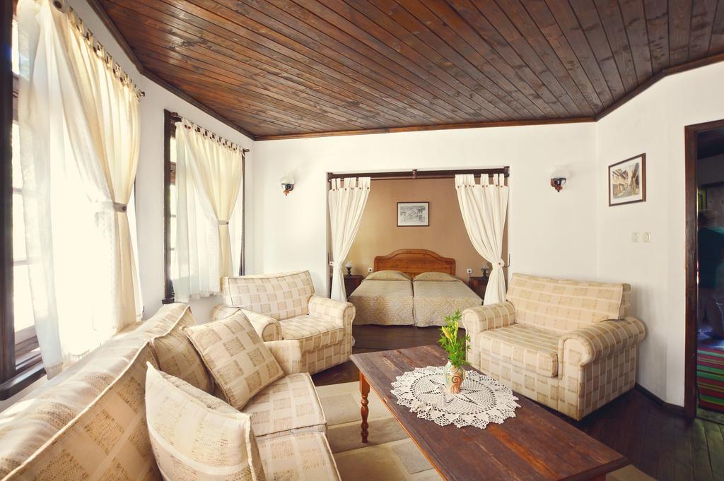 Family Hotel Fenerite ガブロヴォ エクステリア 写真